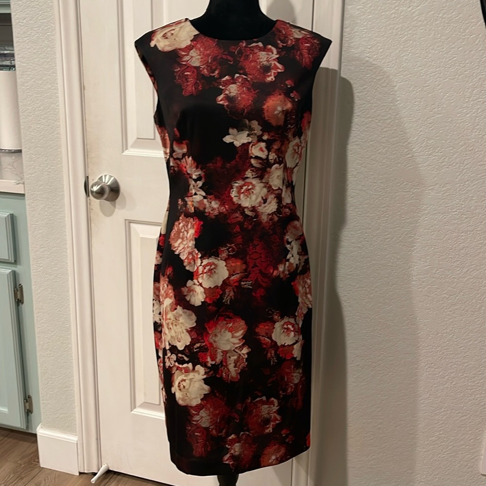 R&K Brown floral size 8 midi dress